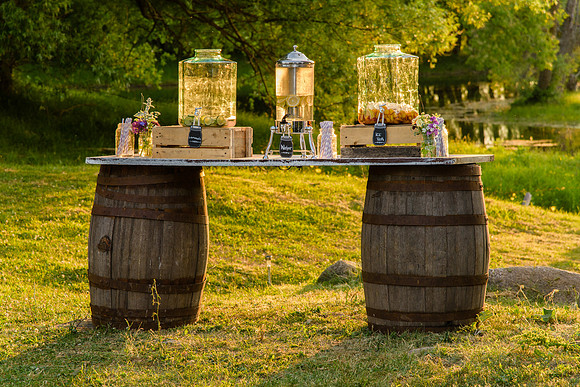 Refreshment stand